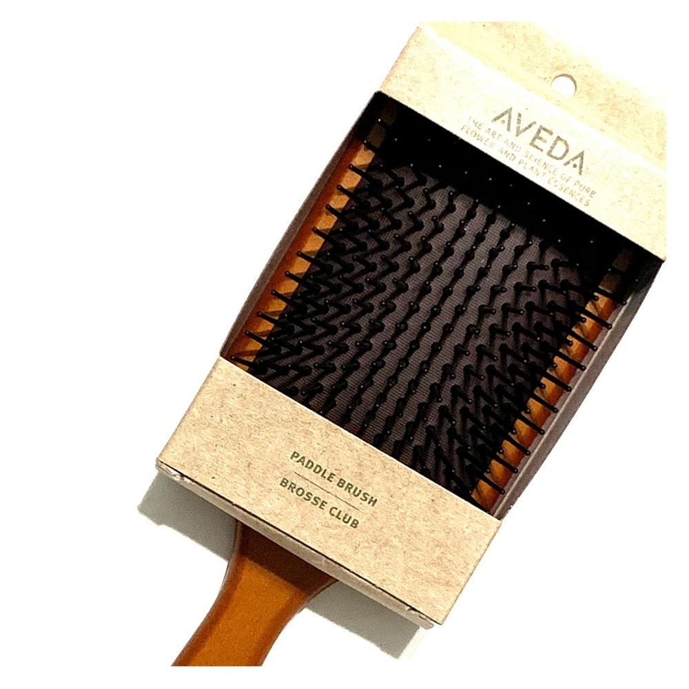 NWT AVEDA PADDLE BRUSH